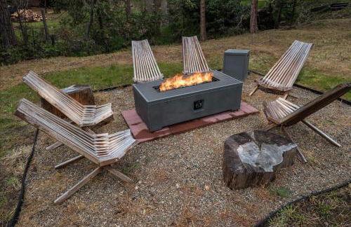 Bass Lake Chalet- A frame with hot tub/firepit - Foto 37