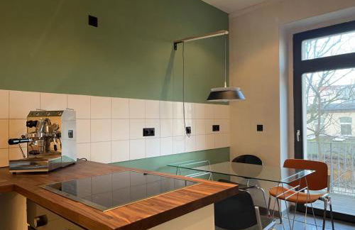 Stilvoller Altbau mit Balkon - 10 min to center - Foto 2