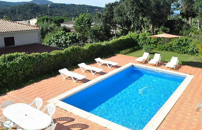 Villa in Vidreres - 104105 by MO Rentals - Photo 1