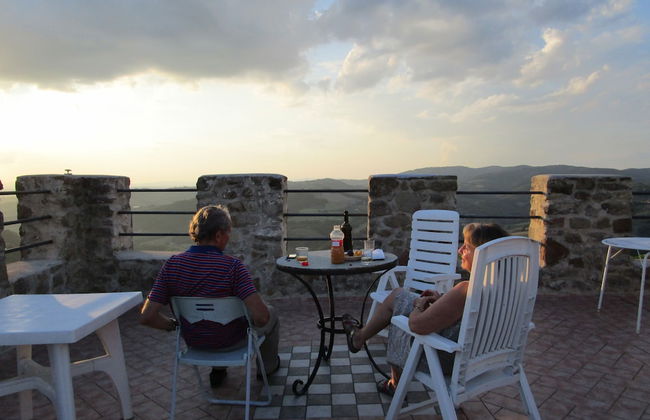 Castello di Cisterna - Foto 29