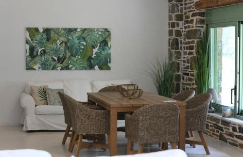 Sun Senses beach front villa with private beach - Photo 37