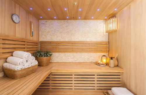 Luxury Sea Views Smart Villa Luz Bliss, 2 Stunning Sea Views, Infinity Pool, Sauna, Gym, Home Cinema, Full Smart Home Technology and Full Privacy - Foto 50