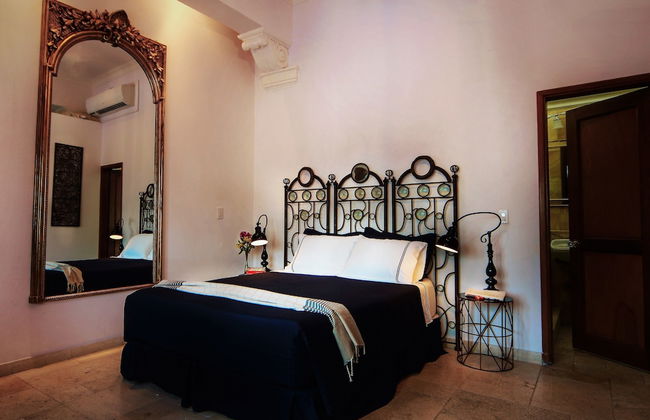 La Isabela Suites - Photo 7