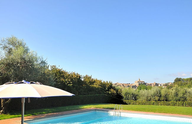 Villa Montecasciano - 8 Sleeps Private Garden - Foto 49