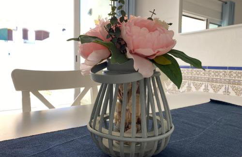 StaySalty - Resort Style Family Beach House with Pool - Photo 21