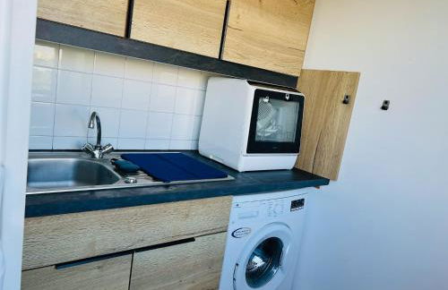 E&Y - Gare SNCF - Cité Congrès - Centre - Parking - Foto 13