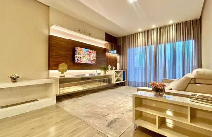 Seu Lar na Serra com Lareira e Piscina aquecida 4min Centro - Photo 2