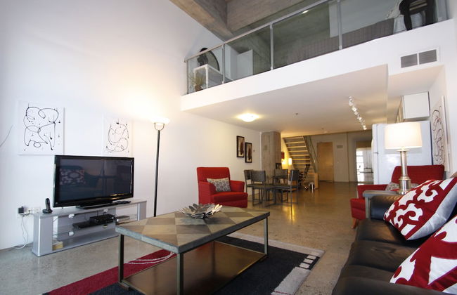 Downtown Loft Style Condo Heated Parking - Photo 22