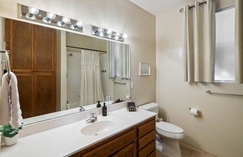 LUX Sedona Retreat - Hot tub & Game room - Foto 49