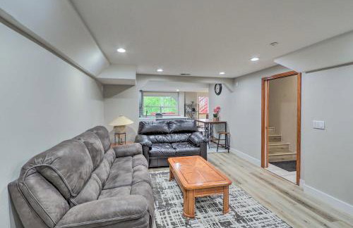 Spacious Kent Home Great for Large Families! - Foto 29