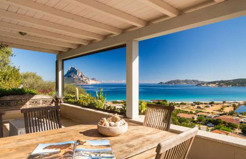 The houses of rising sun with a stunning sea view - Foto 34