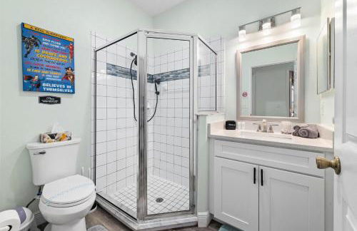 Single-Level Home w Heated Pool & 9MI to Disney - Photo 41