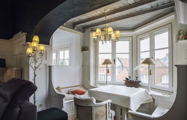 Beautiful Villa Near the Sea - Photo 54