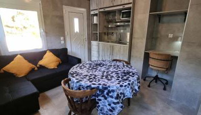 Seaside apt with swimming pool & parking #1 - Foto 5, wardrobe