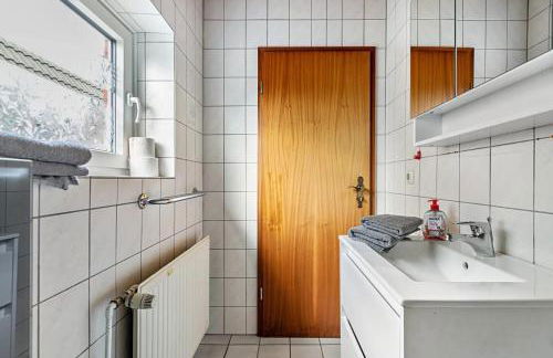 Small Holiday Apartment 3 monteurs - Foto 11