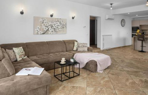 4 Bedroom Gorgeous Home In Nova Vas - Foto 26