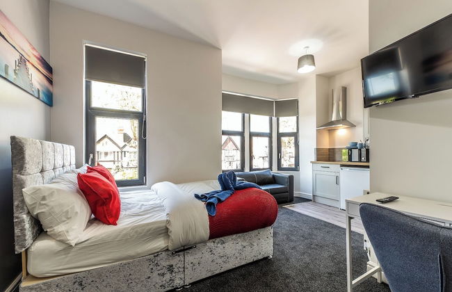 Stay Sleep Rest- Derby Road - Photo 1