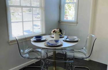 The Downtown Blue Bungalow Escape - Foto 12