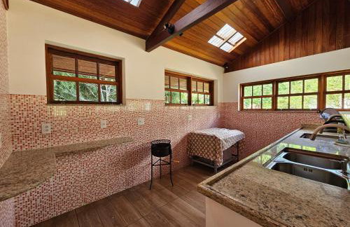 Casa Incrível em Nova Friburgo - Espaço Humedica - Foto 64