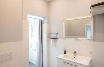 Gemächliche Haushälfte mit 4 Schlafzimmern - Foto 10