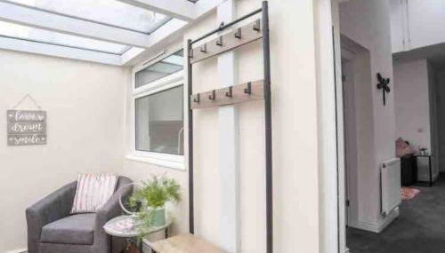 Beeches Bach, 1 bedroom cottage with hot tub - Foto 2