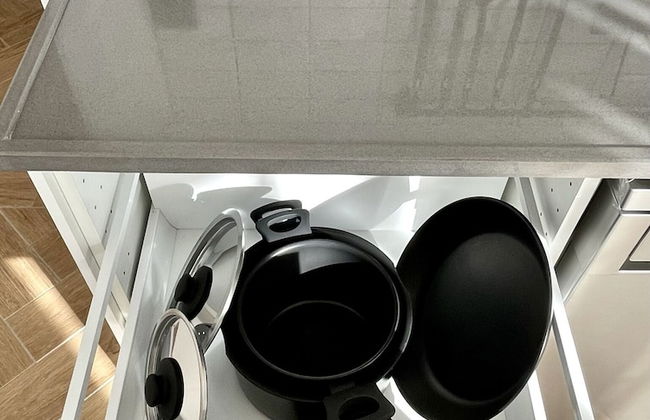 OlivAparts - Photo 30