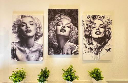 ROYAL HOUSE - Parcheggio gratuito e Wi-Fi - Photo 3