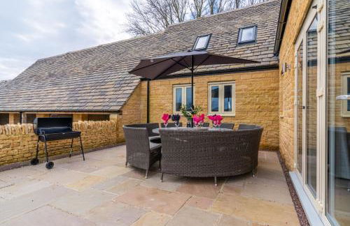 Maple House - Photo 36