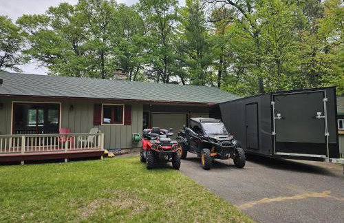 Hooked on Johnson - Photo 3