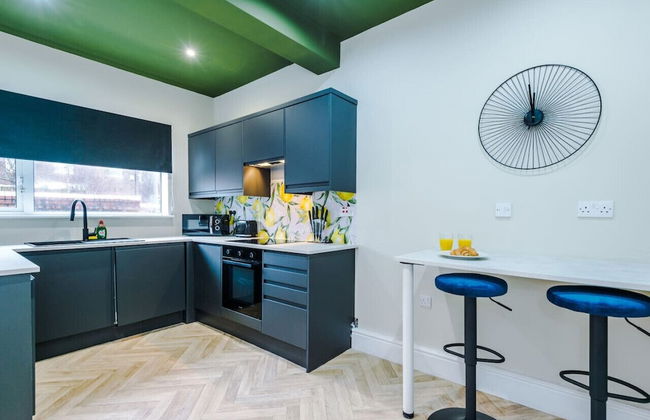 Salford Sanctuary 5 Bed House - Foto 26