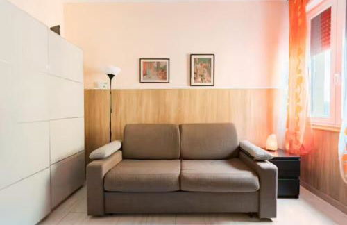 [Milan sweet home] Metro, Linate e Sky studio - Foto 11