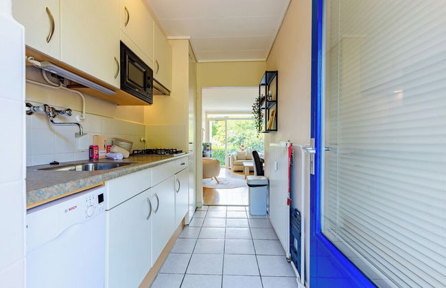 Attractive Apartment Near Vlissingen Beach - Photo 30