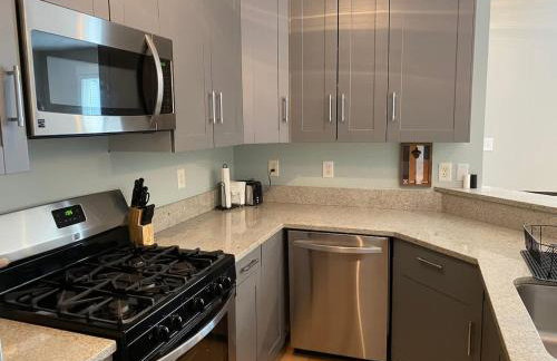 6BR Downtown Side-by-Side Townhomes 2 Garages - Foto 6