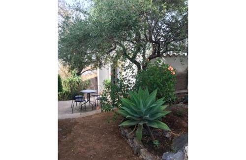 Sunny hillside casita in Guaro - Foto 26