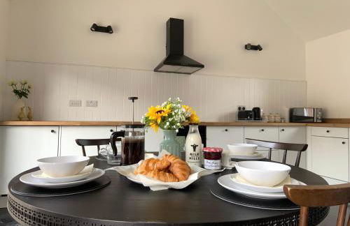 The Stables, Modern 2 bed, 4 person, Rural Barn Conversion with Great Access - Foto 8