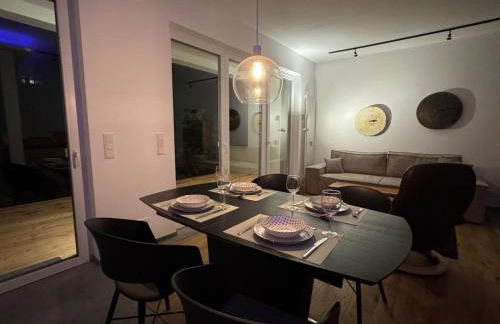 NOOQA Duisburg - Living Collection - Parkplatz, Smart TV, Küche, voll ausgestattet - Photo 11