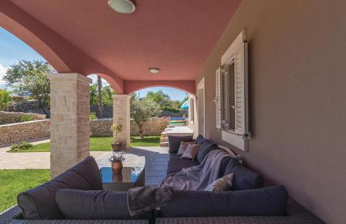 Gorgeous Home In Nedescina With Sauna - Foto 34