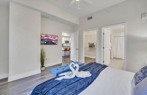 Trendy One Bedroom Getaway Steps from Biscayne - Foto 15