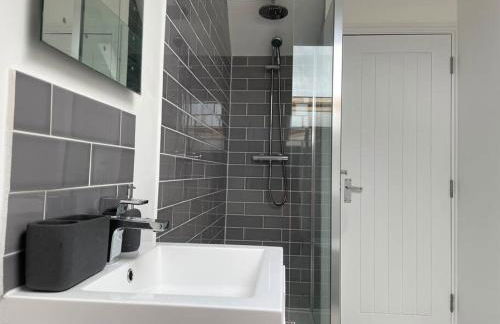 Superb base for exploring Cornwall and Plymouth - Photo 28