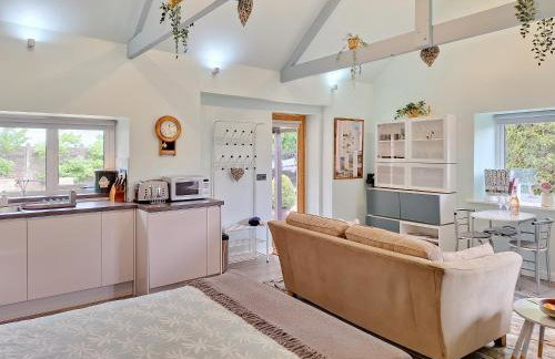 The Studio At Westfield - Photo 8