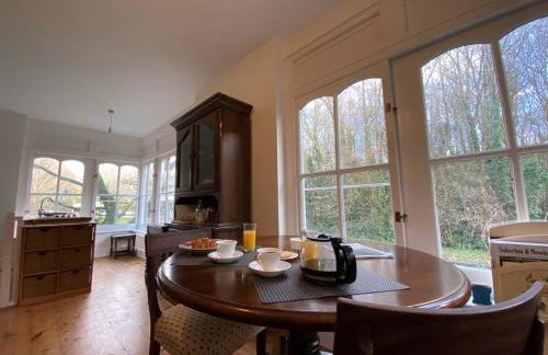 Old Droxford Station Signal Box - Photo 3