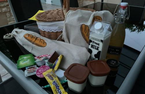 Au Paradis Des Anges maison de village climatisé avec jardin - Foto 18