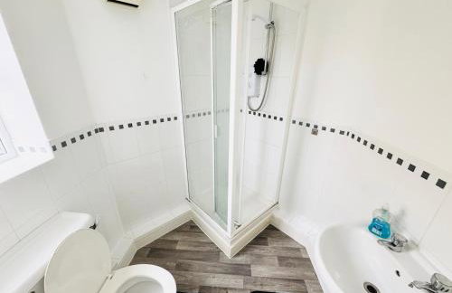 Spacious 2-Bedroom Haven with Modern Amenities in Bradley Stoke - Foto 8