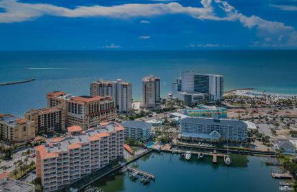 Waterfront Breeze Condo - Photo 42