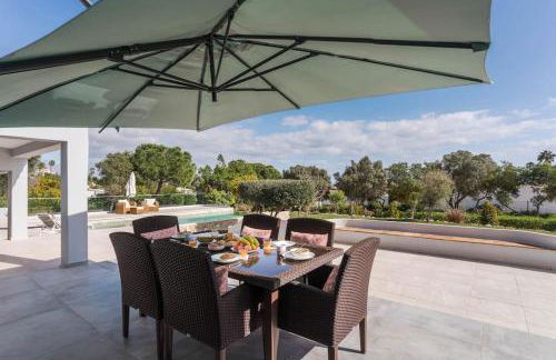 Luxurious 4Bedroom Villa Retreat by Lisbeyond - Foto 40