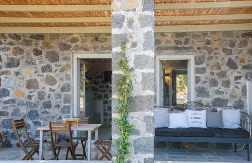 Pavlaina Complex of Traditional Residences in Nisyros. Enjoy the garden and the Sea View - Foto 28