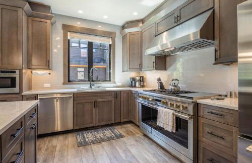 Near Park, Game Room, Suncadia Pool Access - Foto 8