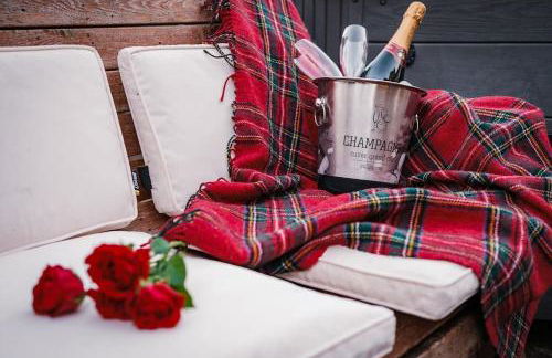 The Old School House, luxury home with hot tub. - Foto 29