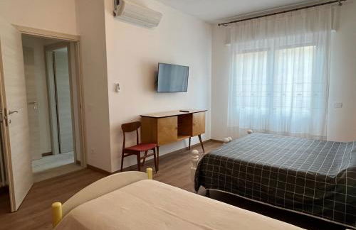 CASA PAOLA Central Stay by the Lake - Foto 26