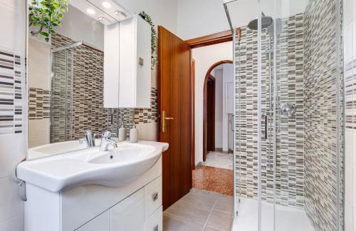 La Tua Oasi a 2 Minuti dalla Metro A e Vicino al Parco - Foto 14